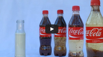 É isso que acontece quando se mistura Coca-Cola com leite