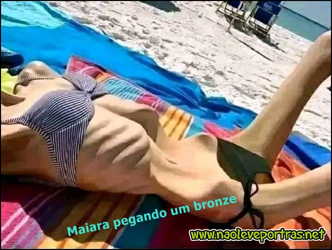 Maiara pegando um bronze